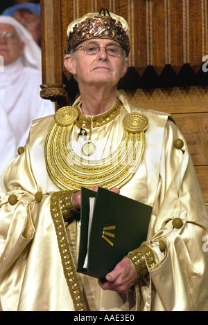 Erzdruide während auf Stufe Zeremonie am National Eisteddfod of Wales in St. Davids Pembrokeshire West Wales UK Stockfoto