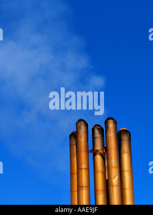 Abgas-Schornsteine Stockfoto