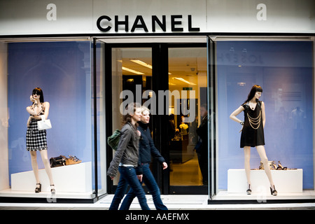 Chanel-Store auf New Bond Street London Stockfoto