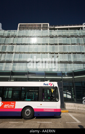 Shudehill Busbahnhof und erster Bus, Manchester, UK Stockfoto