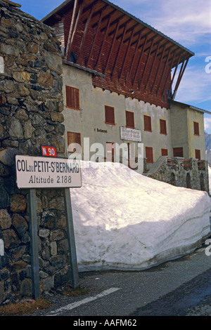 Gipfel des Petit St. Bernhard-Pass JMH0638 Stockfoto