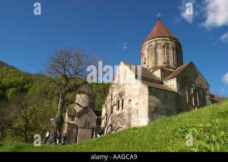 Häufig besucht Armenien in der Nähe von Ijevan Hagharstsin Kloster St. Stephens Kirche 1244 Walnuss Baum Stockfoto