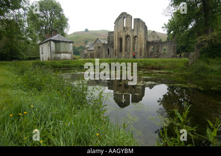 Valle Crucis Abbey in der Nähe von Llangollen North Wales - ruiniert Zisterzienser-Abtei Stockfoto