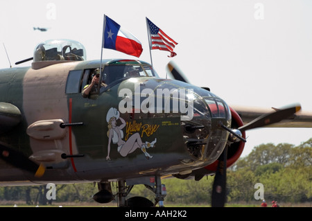 B-25 auf dem Display Stockfoto