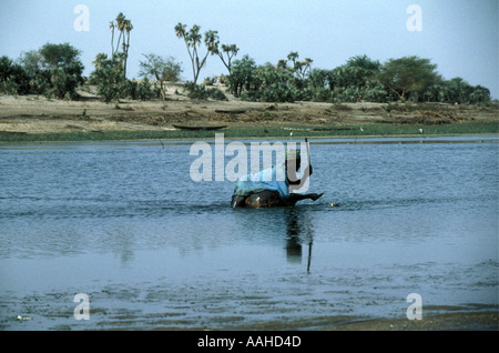 Fischer in See Tschad Tschad Afrika Stockfoto