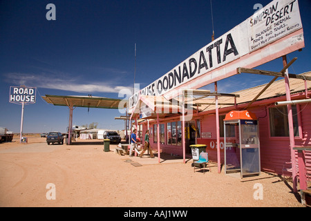 Pink Road House Oodnadatta Oodnadatta Track Outback Australien Südaustralien Stockfoto