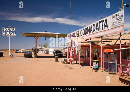 Pink Road House Oodnadatta Oodnadatta Track Outback Australien Südaustralien Stockfoto