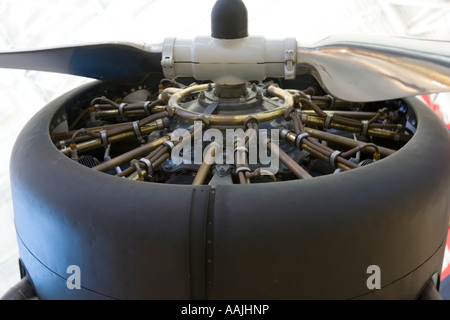 Motor der Junkers Ju 52 3m in der Steven F Udvar-Hazy Center ausgestellt Stockfoto