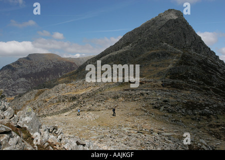 Tryfan gesehen von den Hängen des Glyder Fach, North Wales. Stockfoto