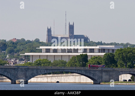 Washington DC, Memorial Bridge, The John F. Kennedy Center for the Performing Arts Stockfoto