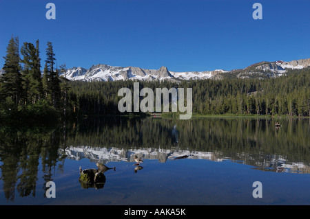 Twin Lakes im Bereich der östlichen Sierra Nevada Mountains California Mammoth Lakes Stockfoto