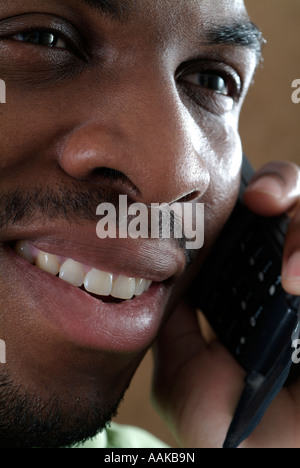 Mann am Handy Stockfoto