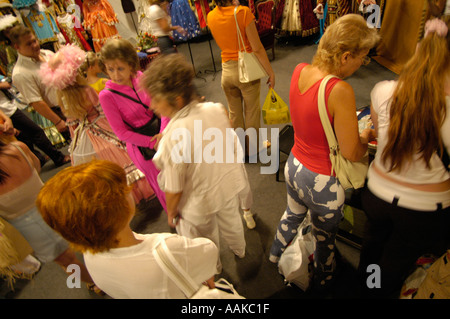 Odessa Nachtleben, Vulitsya Deybasivska Straße Stockfoto