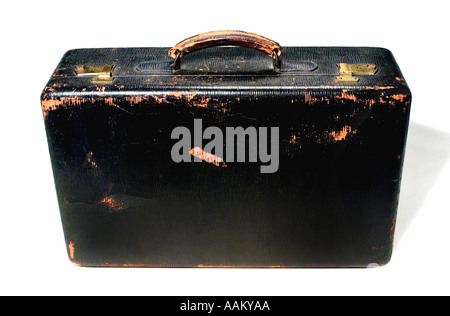 Alte schwarze Koffer Reisen zieht Tasche Reisetasche über Nacht Gepäck Fall Griff tragen unterwegs Stockfoto