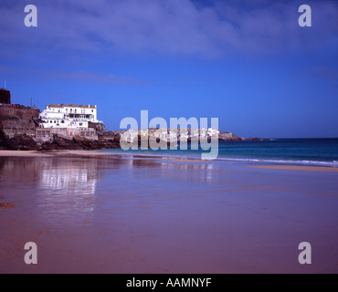 Porthminster Strand bei Ebbe, St. Ives, Cornwall, UK Stockfoto