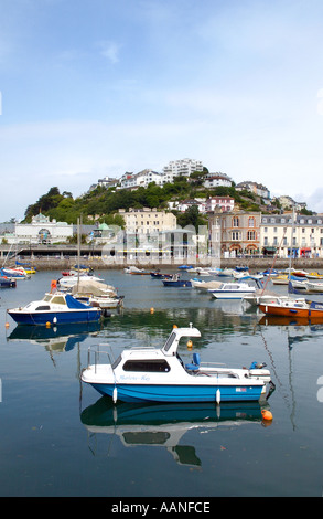 Ein Blick über den Inner Harbour in Torquay in Devon England UK Stockfoto