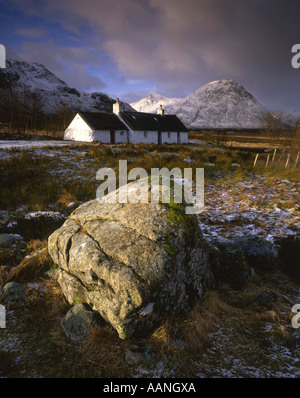 BlackRock Cottage und Buachaille Etive Mor, Glencoe, Scotland, UK Stockfoto