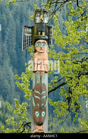 ALASKA WRANGELL Totem Pole Chief Shake Insel Tlingit Stamm Stockfoto