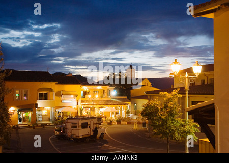 San Teodoro bei Nacht, Sardinien, Italien Stockfoto