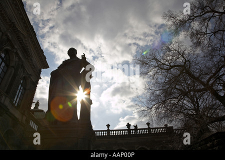 Carl Maria von Weber-Statue im Gegenlicht, Deutschland, Sachsen, Dresden Stockfoto