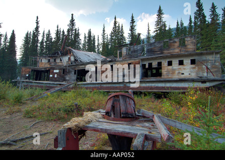 Reste der Norcom Raddampfer, Shipyard Island in der Nähe von Hotalinqua, Yukon River, Yukon, Kanada Stockfoto