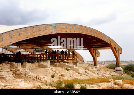 Gruppe von Touristen in Kourion archäologischen Stätte in Zypern Stockfoto