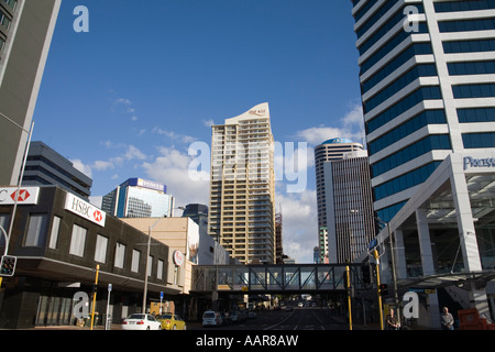 AUCKLAND NORDINSEL NEUSEELAND kann Suchen der Albert Street in Richtung des Central Business District Wolkenkratzer schöne Feder kann Tag Wetter Stockfoto