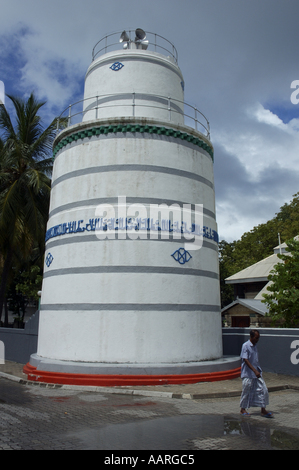 Munnaaru zylindrische Minarett in der Nähe von Hukuru Miskiiy (ehemalige Freitagsmoschee), Männlich, Malediven. Stockfoto