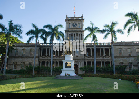King Kamehameha Statue vor Aliiolani Hale Downtown Honolulu Oahu Hawaii Stockfoto