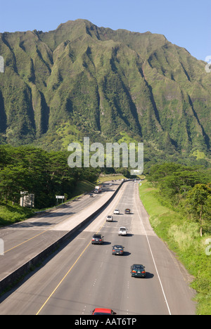 Interstate-Highway-H 3 Koolau Mountains Oahu Hawaii Stockfoto