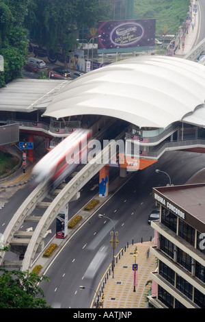 Blick vom Shangri La Hotel auf der MonoRail PRT Kuala Lumpur Malaysia Stockfoto