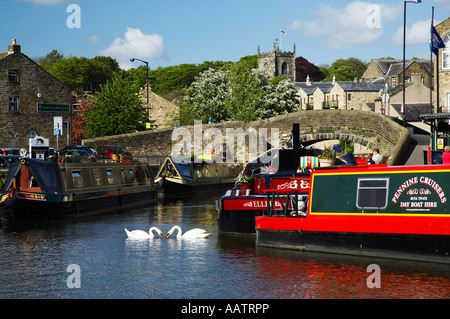 Die Kanal-Becken der Leeds-Liverpool-Kanal an Skipton North Yorkshire Stockfoto