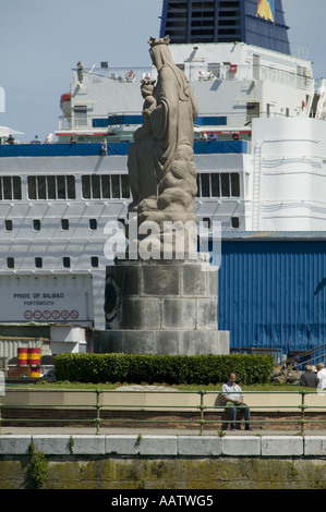 P & O Fähre stolz von Bilbao am Dock in Santurtzi, Pais Vasco, Spanien. Stockfoto