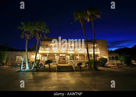 Borrego Springs Resort Hotel in der Abenddämmerung, Anza Borrego Desert, Kalifornien, USA Stockfoto