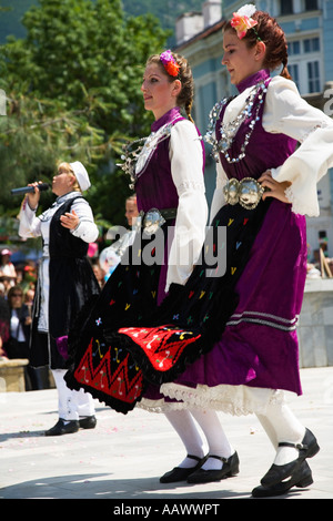 Sänger und Tänzer, Rose Festival, Karlovo, Bulgarien Stockfoto