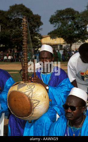 Traditionelle Band spielt beim Roots Festival, Banjul, Gambia Stockfoto