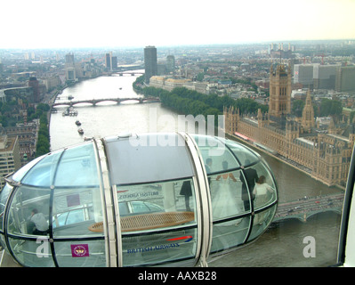 Hochzeitsfeier in London Eye Stockfoto