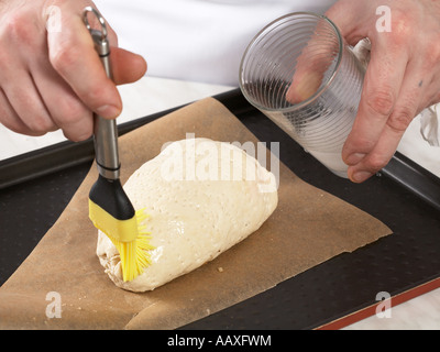 Beef Wellington Schritt für Schritt Stockfoto