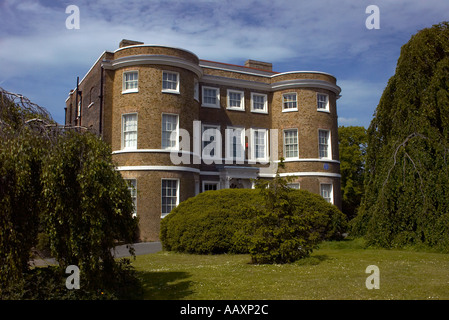 Vorderansicht der William Morris Gallery in Walthamstow London Stockfoto