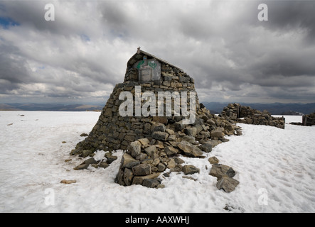 Notunterkunft auf dem Gipfel des Ben nevis Stockfoto