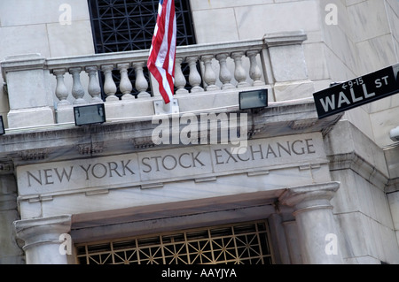 Wall Street Eingang zum Gebäude der New York Stock Exchange Stockfoto