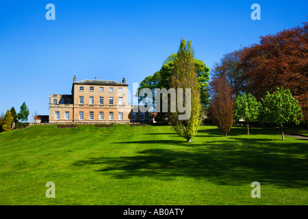 Knaresborough Haus im Frühjahr Knaresborough North Yorkshire England Stockfoto