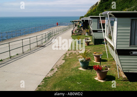 Wohnwagen mit Meerblick Wheelers Bay Ventnor Isle Of Wight England 2005 Stockfoto