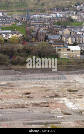 Reklamation-Website der ehemaligen Corus Stahlwerke in Ebbw Vale oder Gwent South Wales Valleys UK Stockfoto