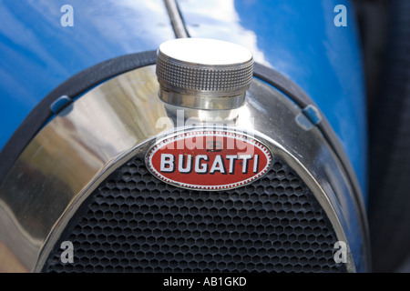 Name Abzeichen Bugatti Oldtimer Stockfoto