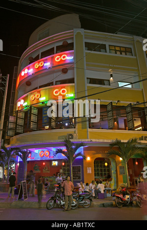 Nachtleben-Go2-Bar und Restaurant Pham Ngu Lao Bezirk Ho Chi Minh City, Vietnam Stockfoto