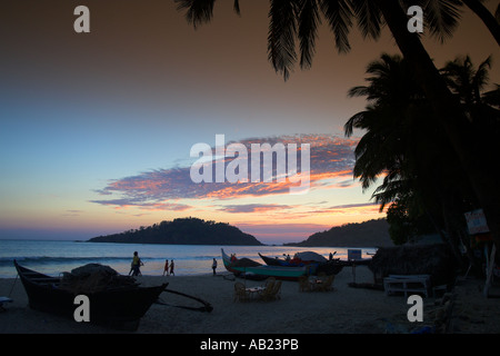 Sonnenuntergang in Palolem Beach Goa Südindien Stockfoto