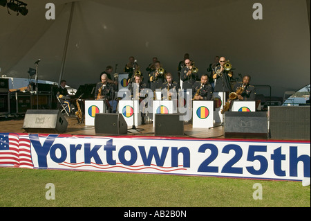 Eine jazz-Band in kolonialen nationaler historischer Park Teil des 225 durch die U S Army Training und Lehre-Befehl-Band Konzert Stockfoto