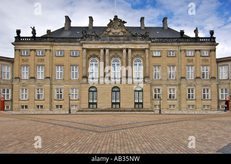 Christian VIII Palast, auch bekannt als die Levetzau auf Amalienborg in Kopenhagen. Stockfoto