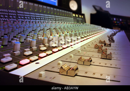 Aufnahme-Studio-Mischpult Stockfoto